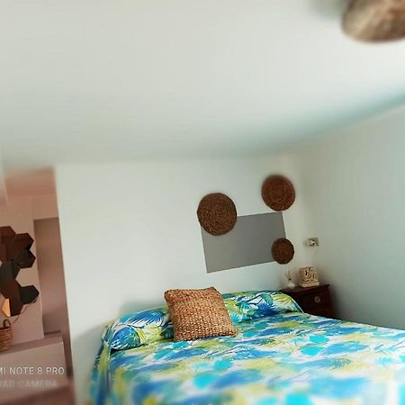 La Casa Di Tata Capo dʼOrlando Eksteriør billede