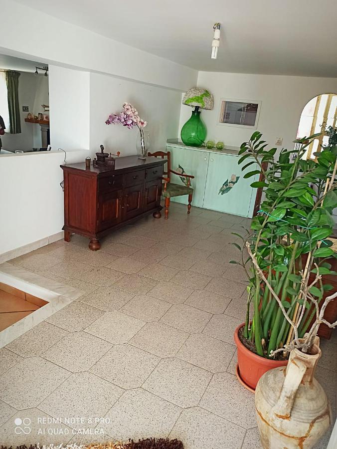 La Casa Di Tata Capo dʼOrlando Eksteriør billede